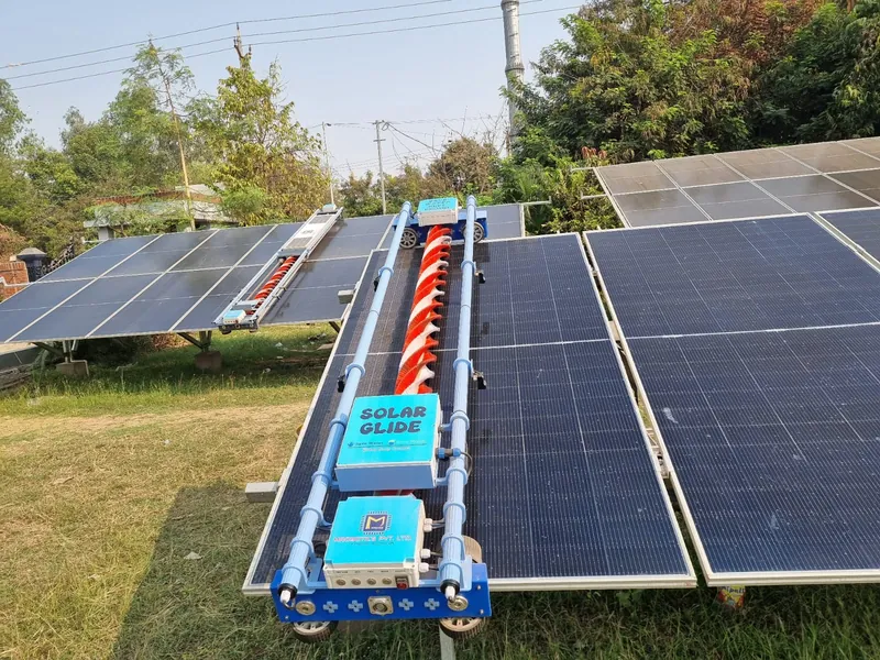 Solar Glide LTE robot on a ground-mounted solar table